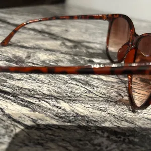 Tortoise Shell Sunglasses Brown thumbnail 6