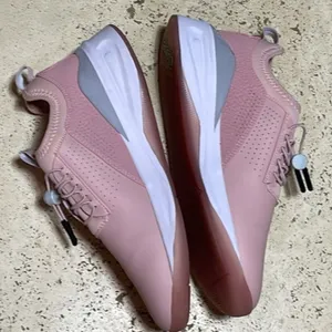 NWOB Clove Limited Edition “Pink Up “ Nursing Healthcare Comfort Shoes Size 8.5 thumbnail 7