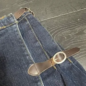 J. Galt Pleated Denim Mini Skirt Dark Wash Buckle Accent Raw Hem Small thumbnail 2