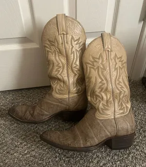 Justin Boots Two Toned Tan Leather Cowboy Boots thumbnail 1