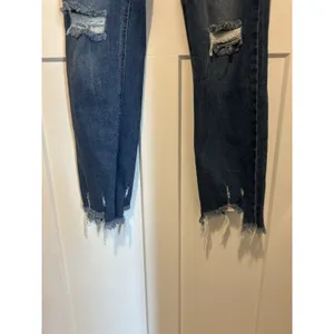 Wonderly Mid Rise Slim Flare Distressed Jeans Dark Blue Denim Size 16 Curvy Plus thumbnail 9