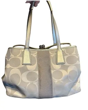Coach Kisslock large bag silver/gray purple interior thumbnail 1