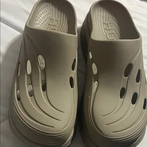 Hunter Beige Rubber Slide Sandals with Logo thumbnail 4