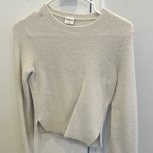 Abercrombie & Fitch Cream Knit Sweater thumbnail 3
