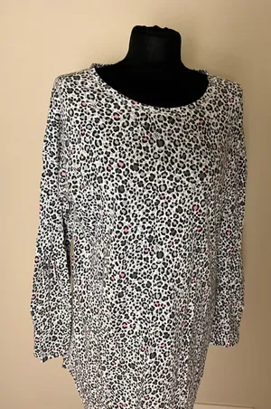 Victorias Secret Long Sleeve Leopard Print Pajama - White with Pink Accents thumbnail 1