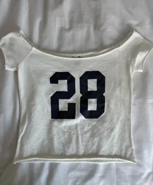 Brandy Melville Top thumbnail 1