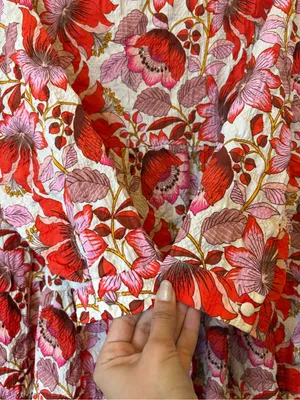 ZARA Sharon Crinkled Textured Floral Print Tiered Mini Dress Red/Pink Sz Large thumbnail 8