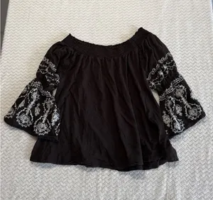 Free People Black Embroidered Off The Shoulder Bell Sleeve Boho Top Medium thumbnail 1