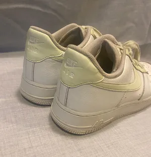 Nike Air Force 1 thumbnail 4