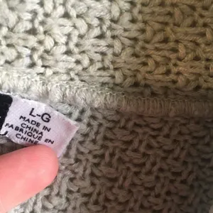 BDG by Urban Outfitters‎ large cardigan thumbnail 4
