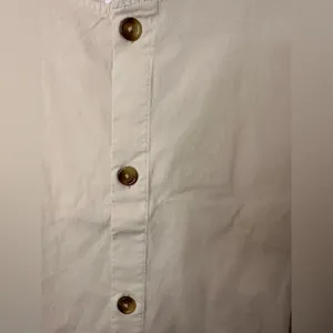 American Eagle Button Down Scalloped Sleeveless Beige Top NWT thumbnail 3
