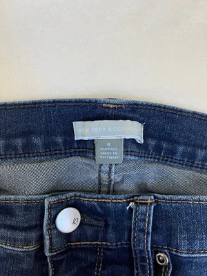 New York & Company Women's Dark Wash Skinny Jeans Size 8 thumbnail 4