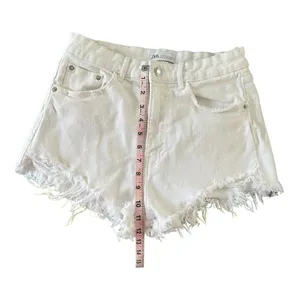 Zara White Distressed Denim Shorts Women's Size 8 thumbnail 3