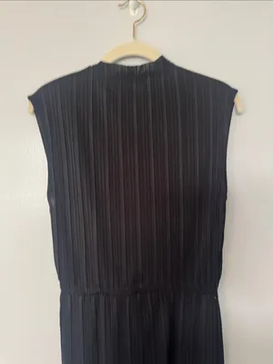 Zara Women's Black Sleeveless Pleated Midi Dress with Tie Waist Size M thumbnail 4