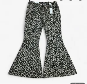 Judy Blue Cheetah Print Bell Bottoms 14W thumbnail 1
