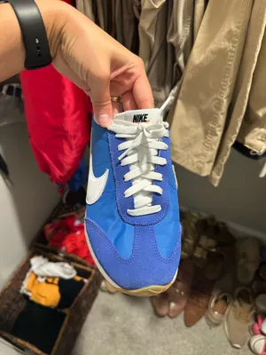Nike Women’s Sneakers 9.5 thumbnail 3