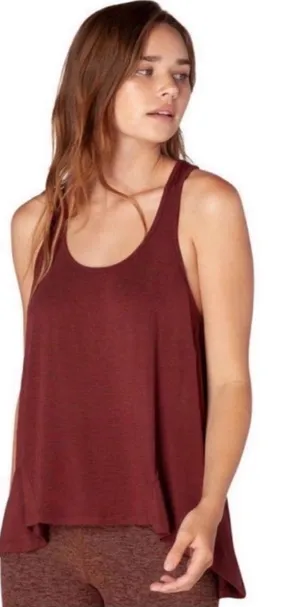 Beyond Yoga lightweight Draw the Line Tank Flyaway in maroon size small thumbnail 1