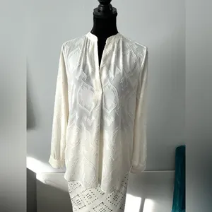 Elegant LOFT blouse🌷🌷 thumbnail 3