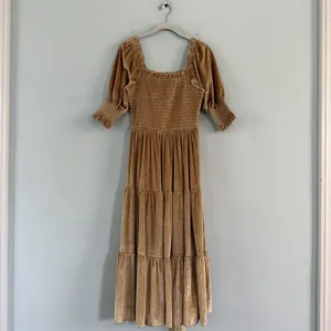 Baltic Born Vivaldi Smocked French Gold Velvet Puff Sleeve‎ Midi Dress thumbnail 3