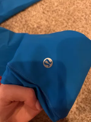 Poolside Lululemon Leggings thumbnail 4