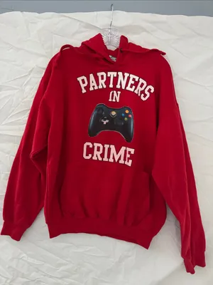 Women’s Red Pullover Sweatshirt Size XL thumbnail 1