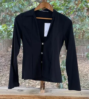 Zara Women's Black Clasp Front Long Sleeve Jacket Size S. NEW! thumbnail 1