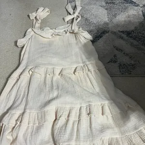 &merci tie shoulder ruffle pleated‎ dress small thumbnail 7