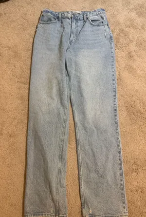 Abercrombie 90’s Ultra High Rise Jeans thumbnail 1
