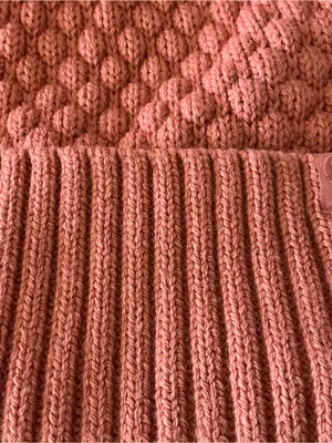 Lululemon bubble knit pom beanie hat pink Savannah coral wool blend (one size) thumbnail 7