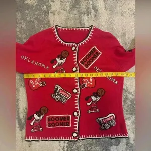 Source Unknown Women’s Red Oklahoma Sooners Vintage Cardigan thumbnail 5