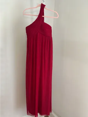 Calvin Klein Women’s Size 4 One-Shoulder Red Pleated Maxi Dress Flowy Mesh Gown thumbnail 2