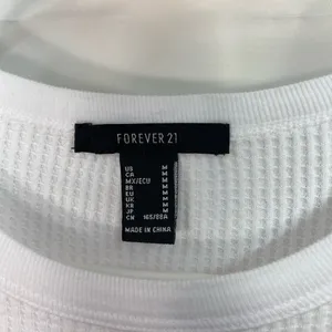 Forever 21 women’s solid white waffle knit short sleeve 100% cotton casual shirt thumbnail 3