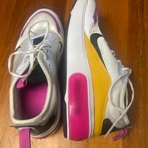 Nike DIA Air Max White and Multi Women's Sneakers thumbnail 4