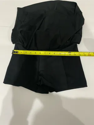 NWT Old Navy Mid-Rise StretchTech Run Shorts 3-inch inseam Size M thumbnail 8