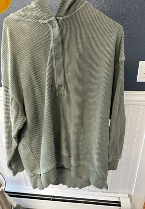 Aerie Oversized Pullover thumbnail 1