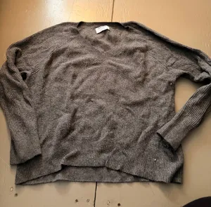 Old Navy Sweater thumbnail 1