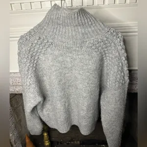 Free People Gray Textured Bobble Knit Mock Neck Sweater Size Medium Cozy thumbnail 2