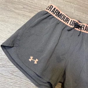 •UNDER ARMOUR• SHORTS thumbnail 2