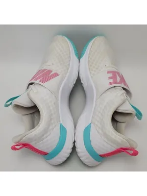 Nike Renew In Season TR9 White Multicolor Sneakers Shoes Womens Sz 8 CW7022-100 thumbnail 8