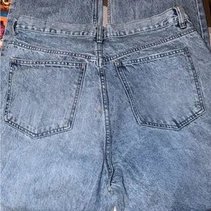 Mango Women's Light Blue Straight Leg Jeans thumbnail 2