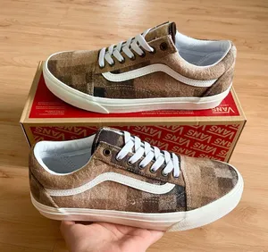 Vans Old Skool 'Checkerboard Sweater - Brown' Mens 9.5 US Women 11.0 US thumbnail 1