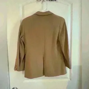 VTG Saint Laurie 2 Button Tan Wool Blazer thumbnail 3