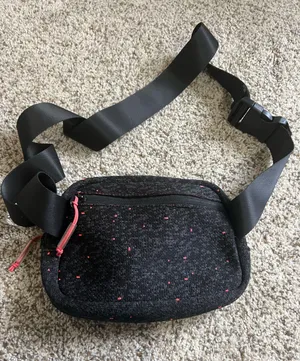 Zyia Active Belt Bag thumbnail 2