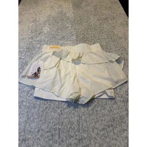 Logilates‎ Women White Ruffle Short tennis Golf Athletic Size Small NWT thumbnail 3