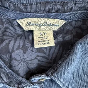 Tommy Bahama Ladies Cotton Navy Sleeveless Golf Polo. Size Small thumbnail 2