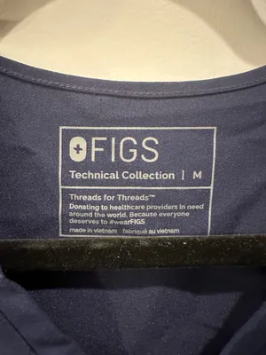 FIGS Catarina One Pocket Scrub Top thumbnail 11