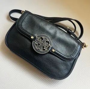 Tory Burch Amanda Mini Crossbody Black Leather Gold Logo Flap Bag thumbnail 1
