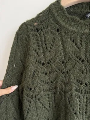 H&M Divided Women's Olive Green NWOT Knit Wool Blend Sweater Medium thumbnail 5