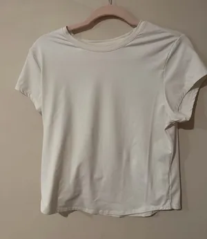 Old Navy Athletic Top thumbnail 1