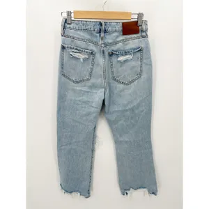 Hidden Jeans Women Light Wash Loose Fit Denim Jeans Size‎ 26 Distressed Cut Off thumbnail 2